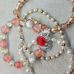 Elegant Pearl and Gold Bracelet Set